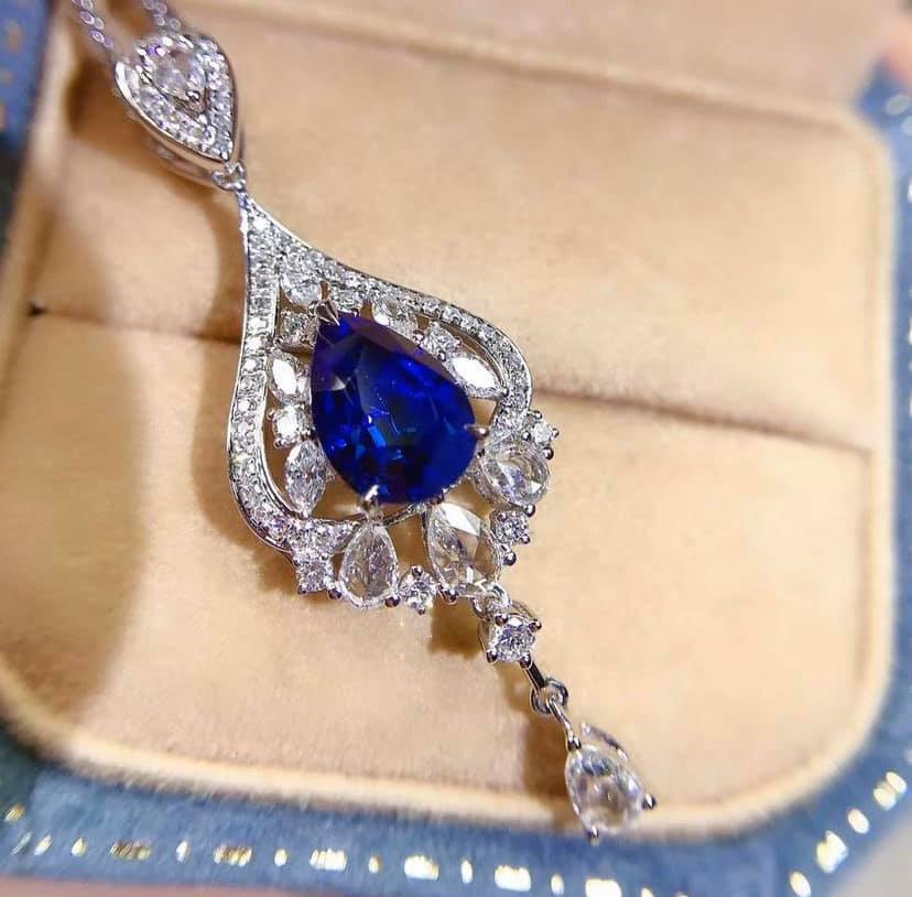 2.07ct Unheated Royal Blue Sapphire