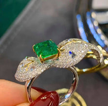 Load image into Gallery viewer, 1.78ct Vivid Green Emerald, Glassy!
