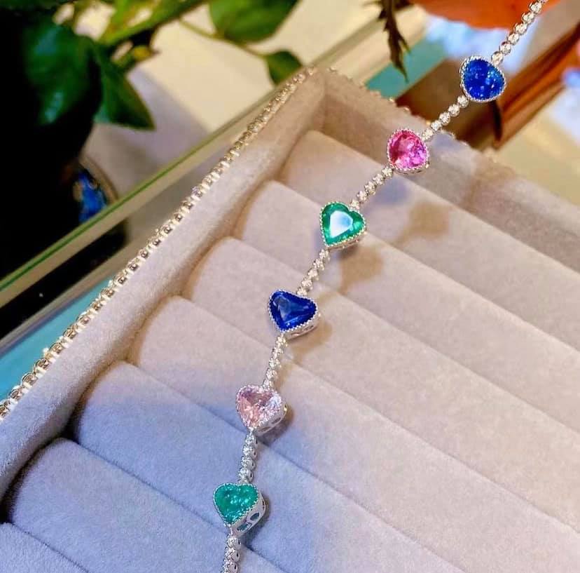 8.3ct Pink, Royal Blue, Cornflower Blue Sapphires & Emeralds