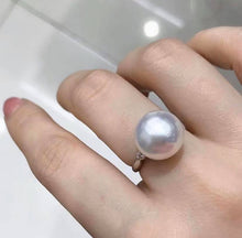 Load image into Gallery viewer, 12-13mm VENUS Grade Australian White South Sea Pearl, Full Round, Almost Flawless, Excellent Luster

