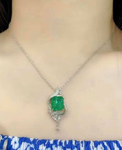 Load image into Gallery viewer, 5.73ct Vivid Green Emerald
