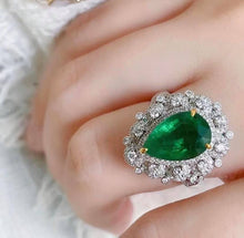 Load image into Gallery viewer, 3.05ct MUZO Green Emerald

