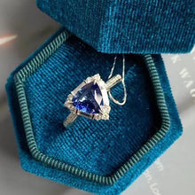 Load image into Gallery viewer, 1.65ct Unheated Blue Sapphire
