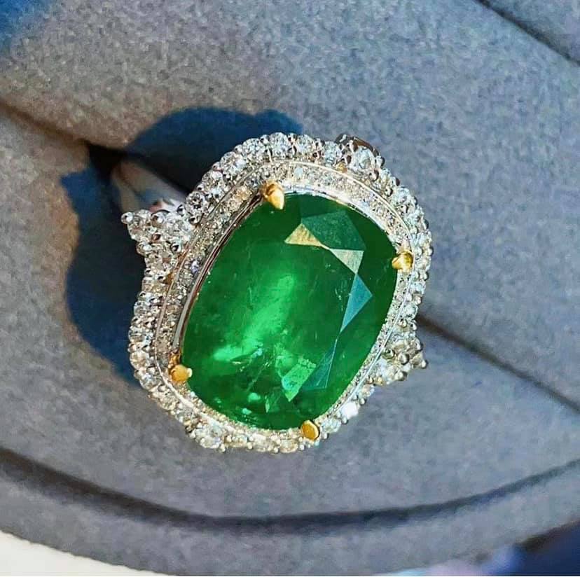 4.7ct MUZO Green Emerald