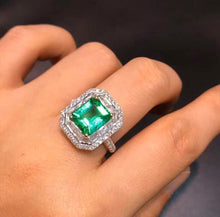 Load image into Gallery viewer, 2.13ct MUZO MINE COLUMBIA INTENSE GREEN Emerald (VIBRANT BRILLIANCE)
