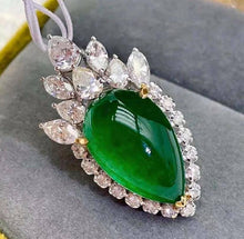 Load image into Gallery viewer, 10.5ct MUZO Green Emerald
