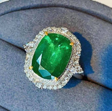 Load image into Gallery viewer, 4.7ct MUZO Green Emerald
