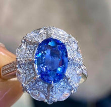 Load image into Gallery viewer, 2.7ct Unheated Cornflower Blue Sapphire
