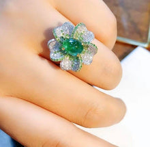 Load image into Gallery viewer, 1.5ct Vivid Green Emerald
