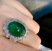 Load image into Gallery viewer, 23.62ct Vivid Green Emerald
