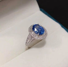 Load image into Gallery viewer, 3.11ct Unheated Cornflower Blue Sapphire
