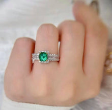 Load image into Gallery viewer, 1ct MUZO Green Emerald
