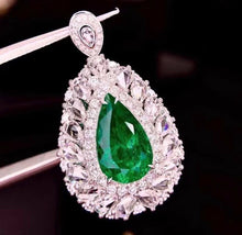 Load image into Gallery viewer, 2.42ct COLOMBIA Vivid Green Emerald
