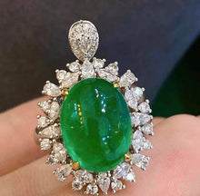 Load image into Gallery viewer, 7.3ct Vivid Green Emerald
