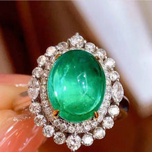 Load image into Gallery viewer, 4.17ct Vivid Green Emerald
