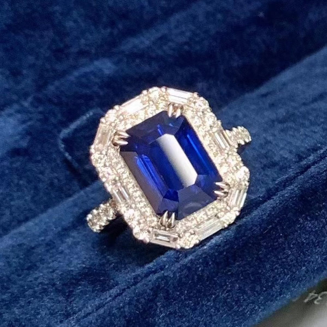 4.8ct Unheated Royal Blue Sapphire