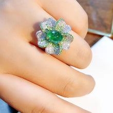 Load image into Gallery viewer, 1.5ct Vivid Green Emerald
