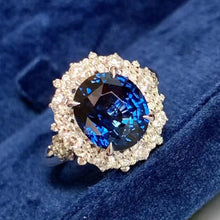 Load image into Gallery viewer, 5.02ct Unheated Royal Blue Sapphire
