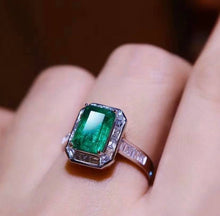 Load image into Gallery viewer, 2.05ct MUZO Green Emerald
