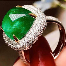 Load image into Gallery viewer, 7.63ct Vivid Green Emerald
