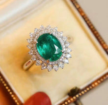 Load image into Gallery viewer, 2.16ct Vivid Green Emerald
