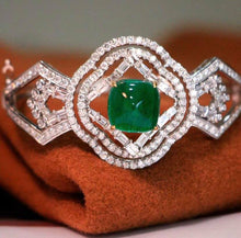 Load image into Gallery viewer, 10ct MUZO Green Emerald
