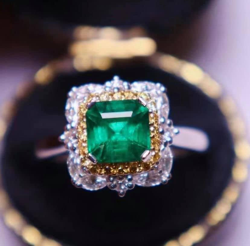 1.35ct MUZO Green Emerald