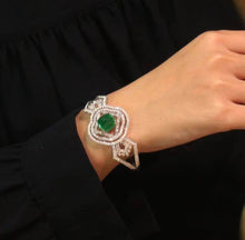 Load image into Gallery viewer, 10ct MUZO Green Emerald
