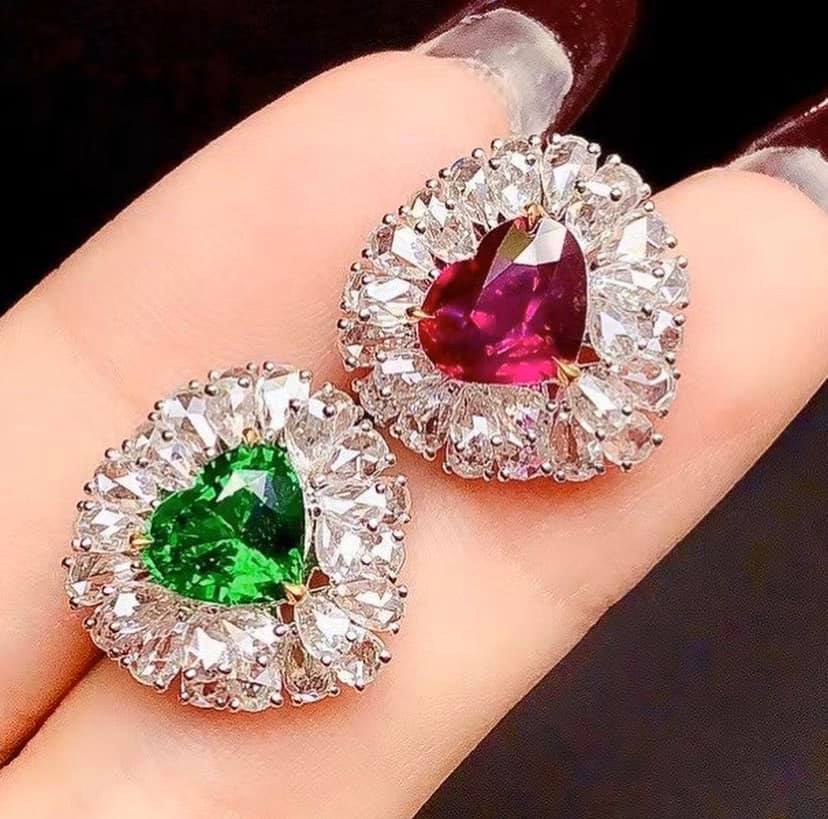 1.69ct Unheated Intense Red Ruby & 1.54ct Tsavorite