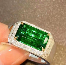 Load image into Gallery viewer, 3.8ct MUZO Green Emerald
