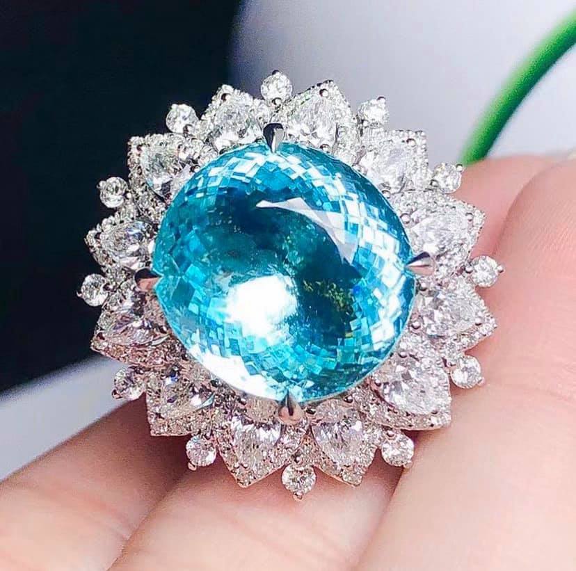 13.44ct Greenish Blue Paraiba