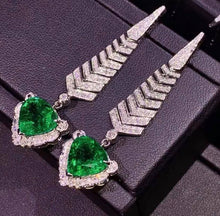 Load image into Gallery viewer, 8.06ct Vivid Green Emerald
