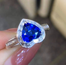 Load image into Gallery viewer, 1.58ct Unheated Blue Sapphire
