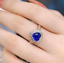Load image into Gallery viewer, 1.58ct Unheated Blue Sapphire
