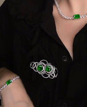 Load image into Gallery viewer, 7.27ct Vivid Green Emerald
