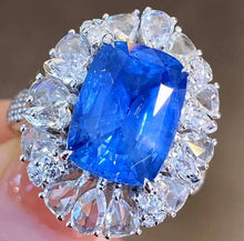 Load image into Gallery viewer, 6.33ct Unheated Cornflower Blue Sapphire
