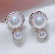 Load image into Gallery viewer, 4-4.5/7-7.5mm Akoya Pearls
