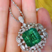 Load image into Gallery viewer, 8.65ct Vivid Green Emerald
