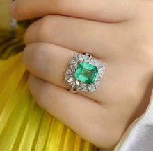 Load image into Gallery viewer, 2ct Vivid Green Emerald
