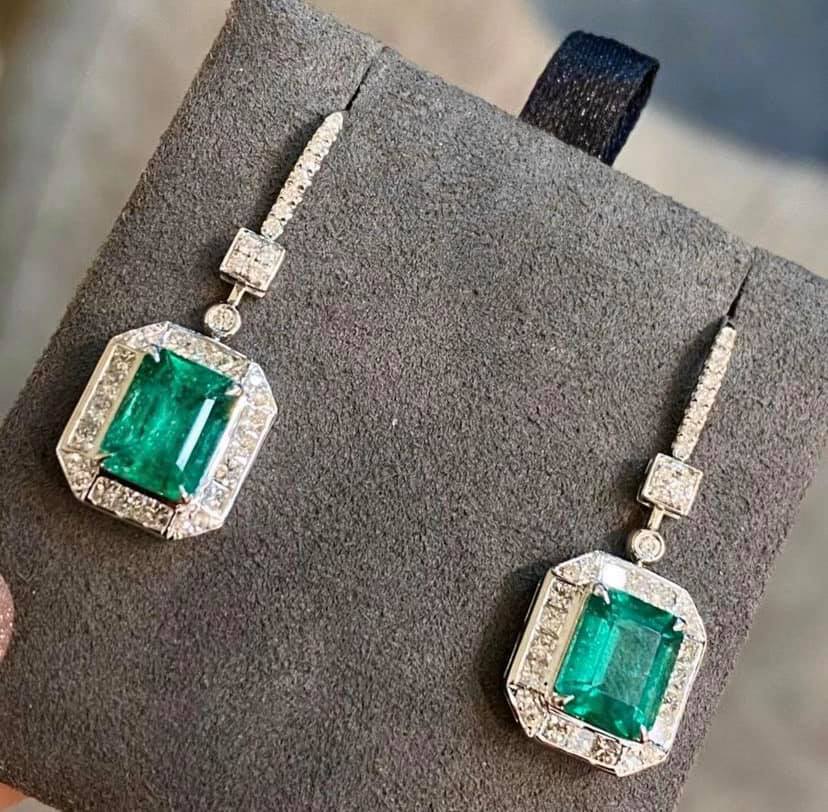 3ct Vivid Green Emerald