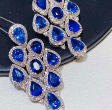 Load image into Gallery viewer, 5.9ct Blue Sapphire
