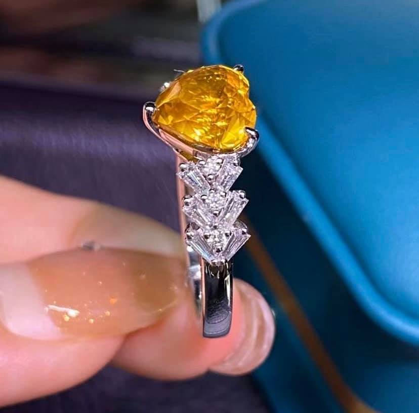 3.22ct Unheated Canary Yellow Sapphire