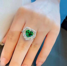 Load image into Gallery viewer, 2.06ct Vivid Green Tsavorite
