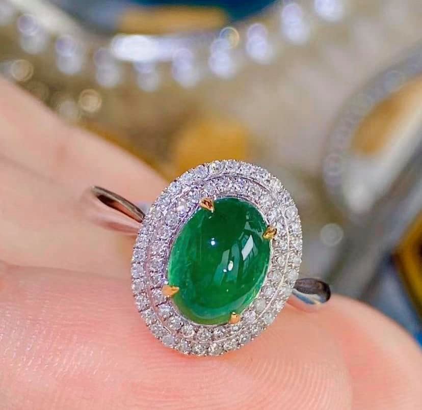 1.41ct Vivid Green Emerald