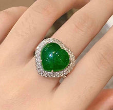 Load image into Gallery viewer, 10.4ct Vivid Green Emerald
