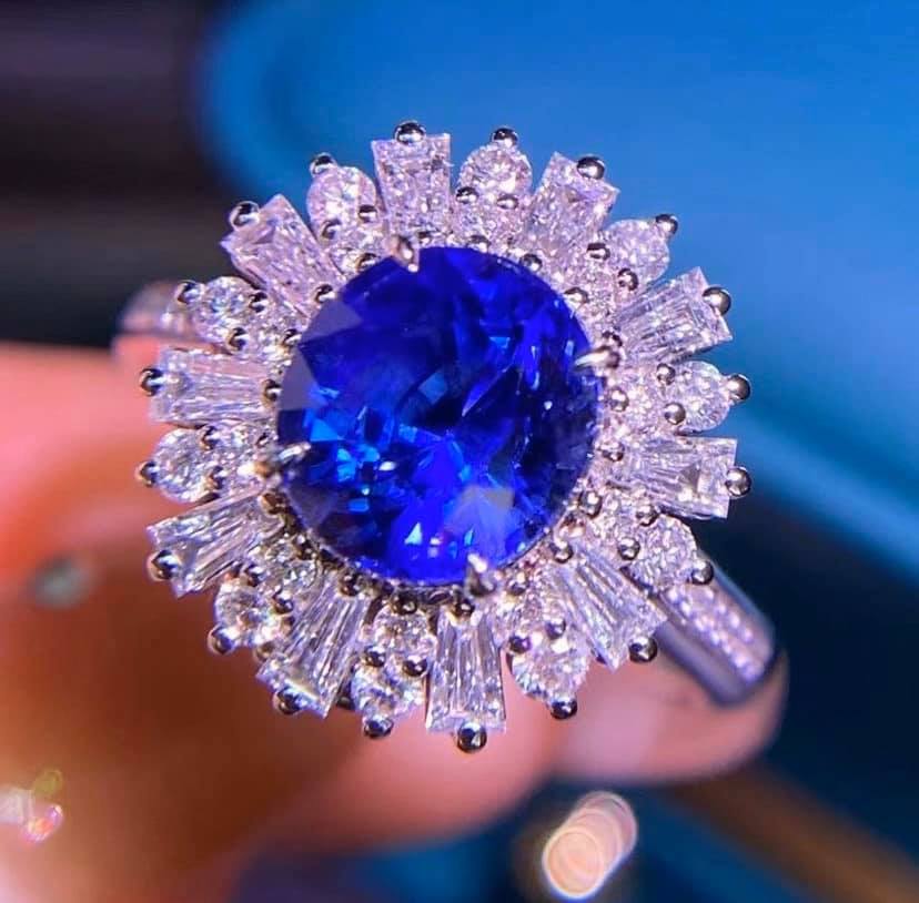 2.65ct Unheated Royal Blue Sapphire