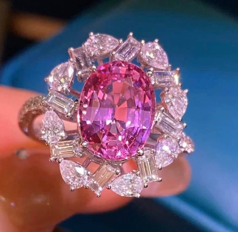 3.43ct Unheated Padparadscha Sapphire