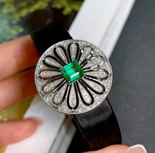 Load image into Gallery viewer, 1.2ct Vivid Green Emerald
