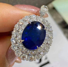 Load image into Gallery viewer, 5.7ct Royal Blue Sapphire
