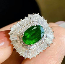 Load image into Gallery viewer, 1.62ct Vivid Green Emerald
